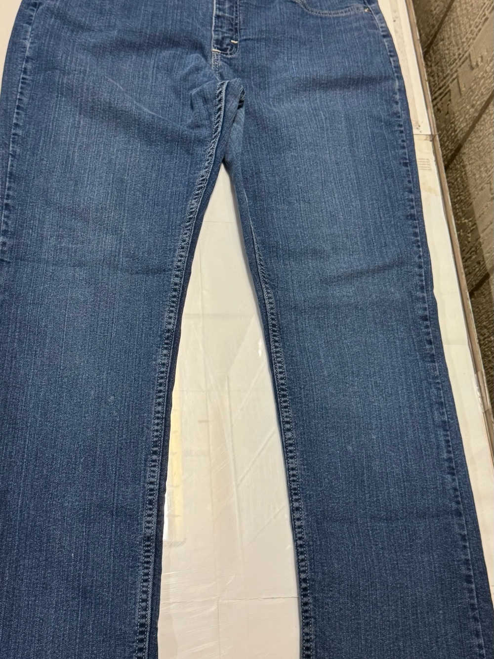 Riders by Lee Women's Straight-Leg Denim blue jeans size 12 M